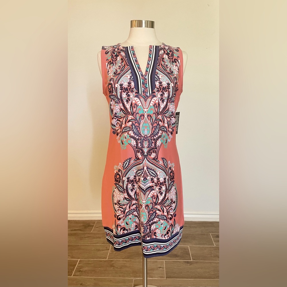 NewYork & Company Knee Length T-Shirt Print Pink Dress